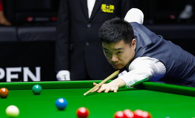 年轻球员在 年轻球员在