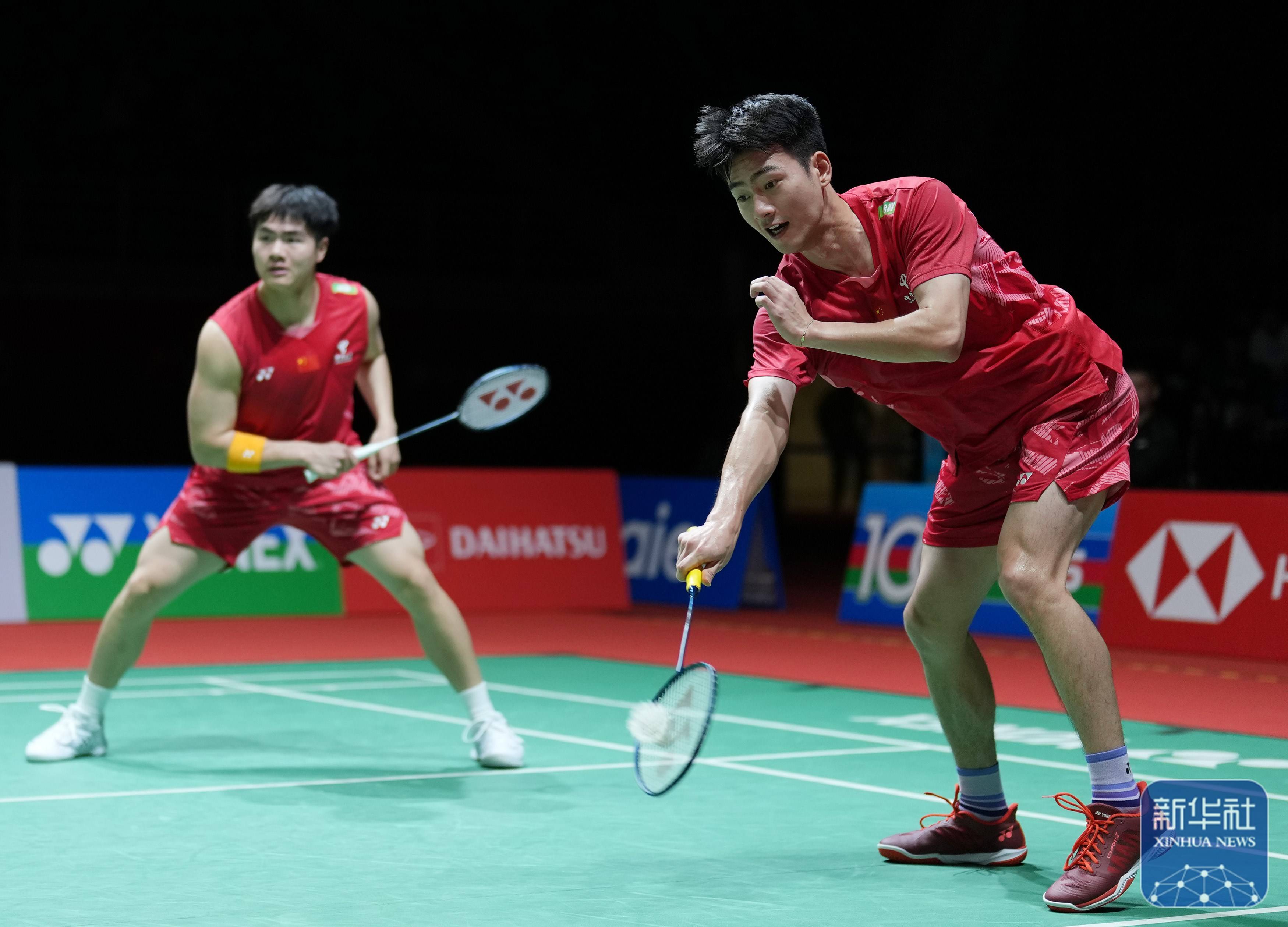 也在防守端 也在防守端