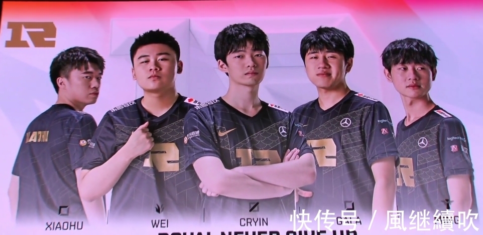 上表现出色 上表现出色